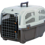 Skudo Travel Pet Carrier - Shaking Tails