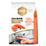 Amity Super Premium Sterilized Adult Cat Dry Food - Shaking Tails